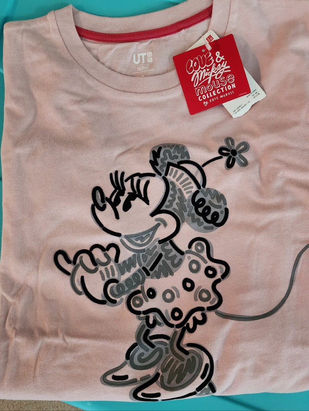 NWT! Disney Pink Minnie Mouse Raised Graphic Tee with Gray & Black Print 3/4 Slv